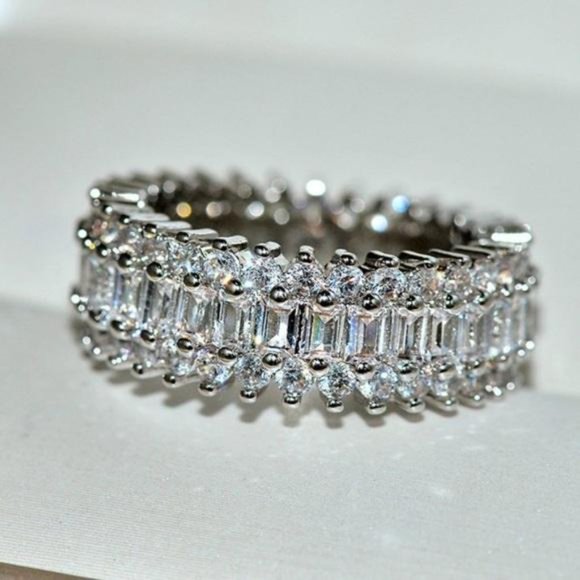 New 925 Sterling Silver Round Diamond Eternity Ring, cute Ring, shiny Ring. - Picture 7 of 7